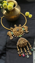 Load image into Gallery viewer, One of a kind gold polish kundan work statement necklace
