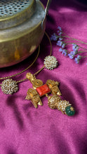 Load image into Gallery viewer, Vintage coral double layer hasli (Made to order)
