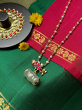 Load image into Gallery viewer, Dainty Inlay work necklace in natural aventurine and gemstones
