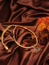 Load image into Gallery viewer, Statement gold polish classic attigai necklace
